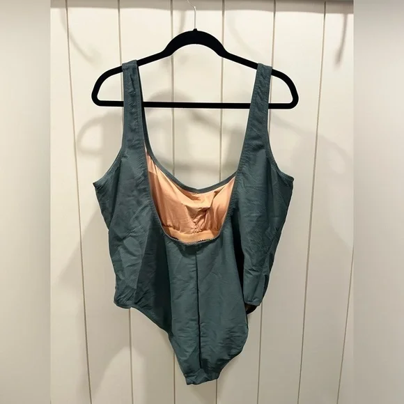J. Crew Ribbed One Piece Swimsuit Women Plus 22 3X Green NWT Square Neck BE809 - Picture 3 of 9